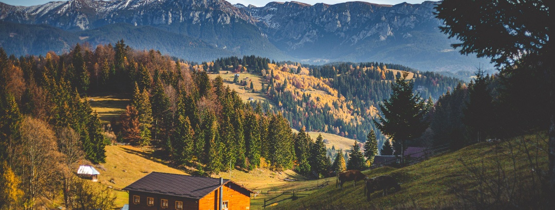 Mountain hut, autumn